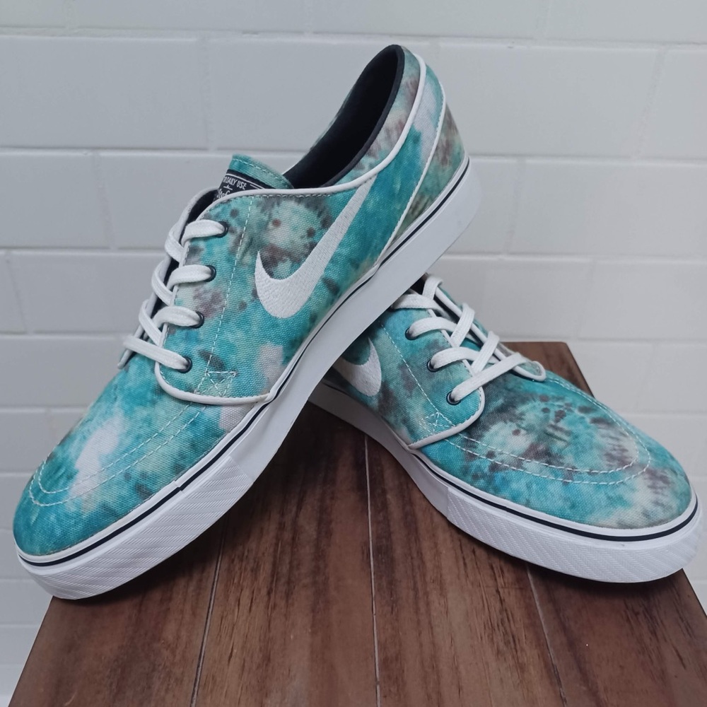 Nike SB Stefan Janoski Skateboarding Shoes Mens‎ 10 Tie Dye Green Blue Sneakers